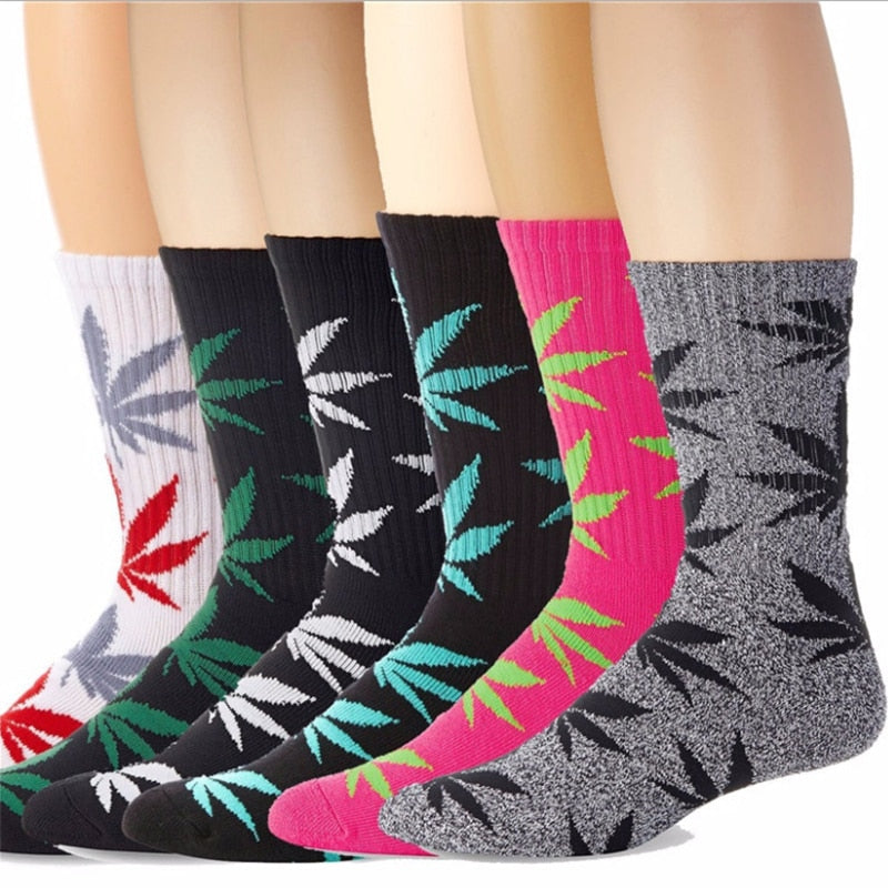 Comfortable cotton Marijuana Leaf Casual long Crew Sock